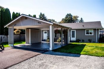 522 Russell Road , Snohomish, WA 98290
