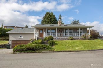 1502 E 5th Street , Port Angeles, WA 98362