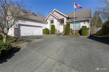 27608 44th Place S, Auburn, WA 98001