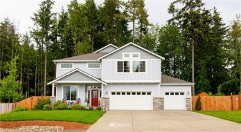 27733 McIntosh Loop NE, Kingston, WA 98346