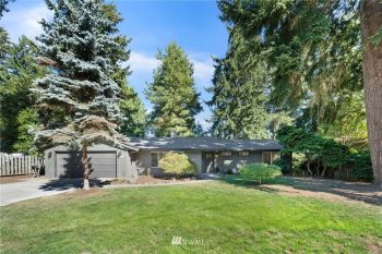 17340 Densmore Avenue N, Shoreline, WA 98133-5524