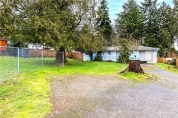 4806 S 166th Street , SeaTac, WA 98188