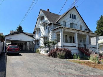 1401 Park Ave , Bremerton, WA 98337-1741