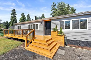 22205 120th Street Ct E, Bonney Lake, WA 98391