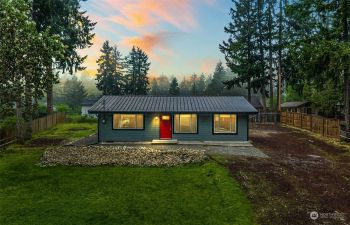 18205 Park Lane SE, Yelm, WA 98597-9037