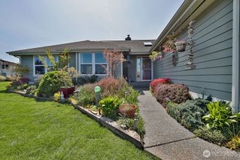 101 Bay View Street , Sequim, WA 98382