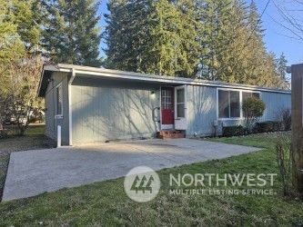 16945 Kalmia Court SE, Yelm, WA 98597
