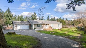 17042 Linden Court SE, Yelm, WA 98597