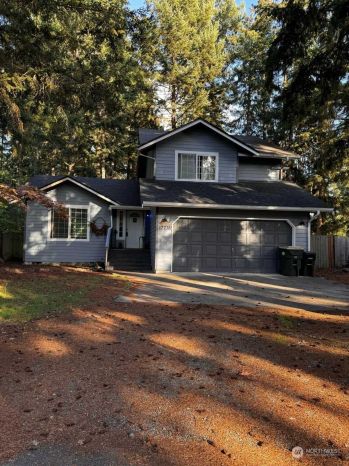 17738 SE Clear Lake Blvd , Yelm, WA 98597