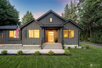 24005 29th Avenue W, Brier, WA 98036