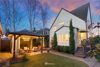 1419 35th Ave , Seattle, WA 98122