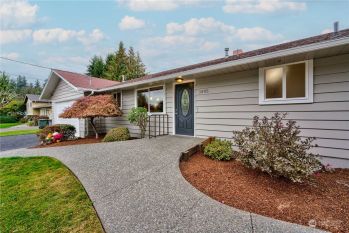 1405 Lake View Avenue , Snohomish, WA 98290-1845