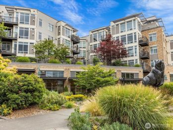 211 Kirkland Avenue #526, Kirkland, WA 98033