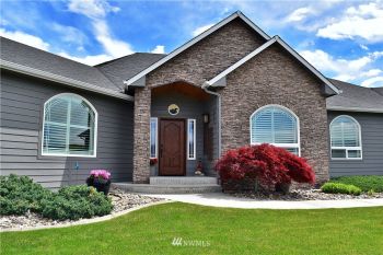 947 Briarwood Drive , East Wenatchee, WA 98802