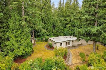 4210 Lakeway Drive , Bellingham, WA 98229