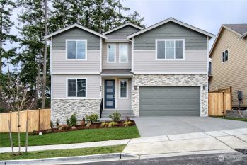 2120 SW Putnam Drive , Oak Harbor, WA 98277