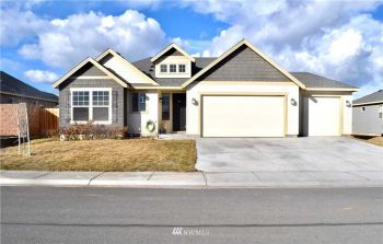 313 NE K Street , Quincy, WA 98848
