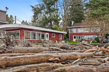 7043 Beach Drive SW, Seattle, WA 98136