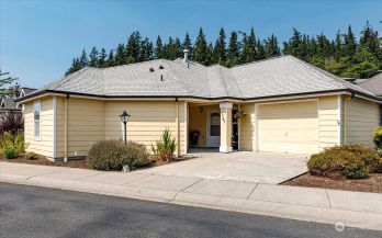 1765 Compass Boulevard #34, Freeland, WA 98249