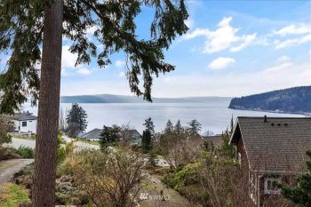 347 Moana Drive , Camano Island, WA 98282-7678