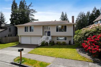 940 N Frace St , Tacoma, WA 98406
