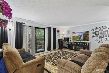 10455 Des Moines Memorial Drive S #304, Seattle, WA 98168