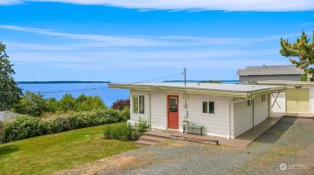321 Spyglass Drive , Freeland, WA 98249