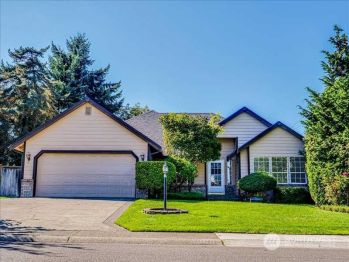 13602 95th Avenue Ct E, Puyallup, WA 98373-5608