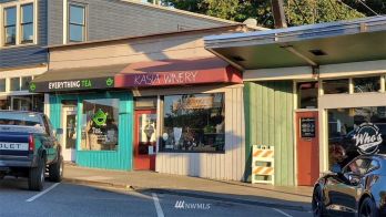 903 First Street , Snohomish, WA 98290-2906