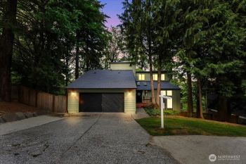 21827 4th Avenue SE, Bothell, WA 98021