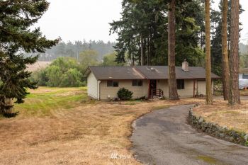 1986 Peacock Lane , Oak Harbor, WA 98277