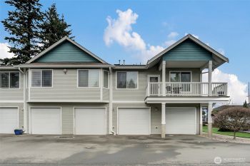 3918 7th Street SW #A, Puyallup, WA 98373