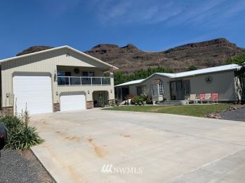 25158 Vantage Street SW, Quincy, WA 98848