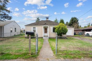 17321 34th Avenue S, SeaTac, WA 98188-4457