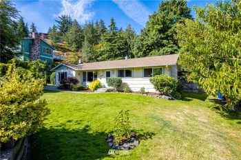 4106 R Avenue , Anacortes, WA 98221