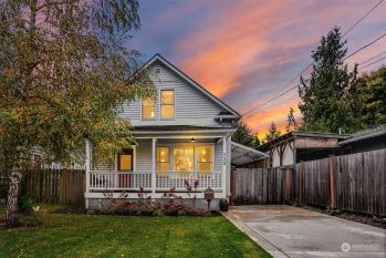 324 Glen Avenue , Snohomish, WA 98290-2821