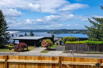 1511 N Jackson Avenue , Tacoma, WA 98406-1128
