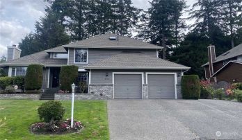 5707 64th Avenue W, University Place, WA 98467-4910