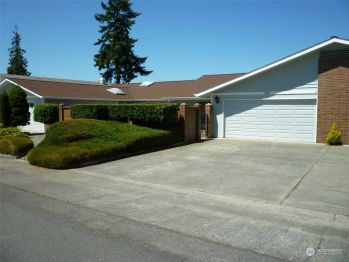 102 Hilltop #A, Sequim, WA 98382