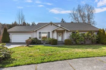 975 SW Eagle Vista Avenue , Oak Harbor, WA 98277