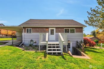 32030 Morgan Drive , Black Diamond, WA 98010