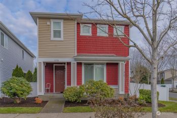 4336 Edgewater Boulevard NE, Lacey, WA 98516-6282