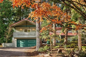 1303 216th Avenue NE, Sammamish, WA 98074