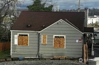 10080 Des Moines Memorial Drive S, Seattle, WA 98168