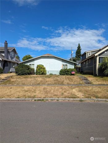 1413 N Oakes Street , Tacoma, WA 98406