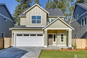 8768 Schoolway Place NW, Silverdale, WA 98383