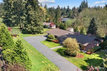 24416 SE 32nd Street , Sammamish, WA 98075