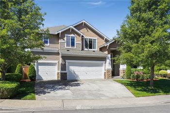6701 Lindsay Avenue SE, Auburn, WA 98092-8160