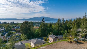 2307 Antone Way , Anacortes, WA 98221