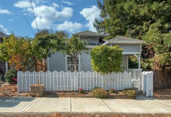 929 Pleasant Avenue , Bremerton, WA 98337